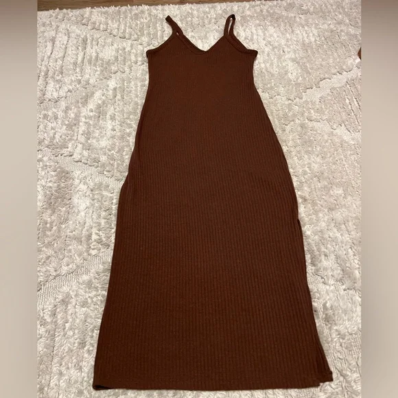 Abercrombie & Fitch | Dresses | Abercrombie Brown Midi Ribbed Dress |  Poshmark